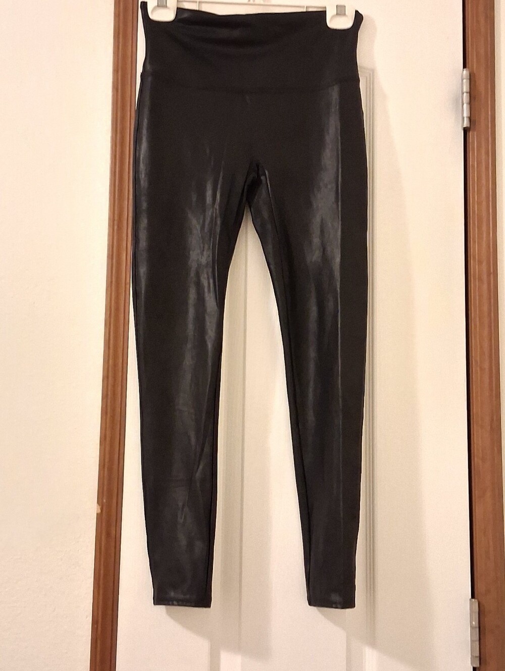 SPANX Black Faux-Leather Legging Wonen L/G Petite Shapewear Wimsygotg Compressio